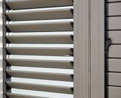 volet battant à lame orientable